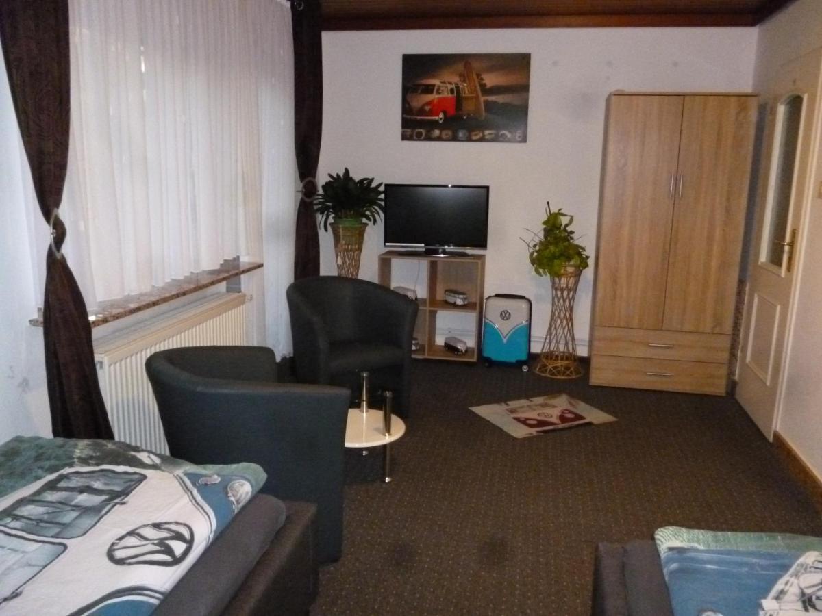 "Haus Ambiente" Apartment & Gaestehaus Brome - Modern, Zu Fairen Preisen Exterior foto